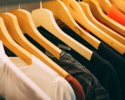 Pralka i suszarka w szafie wnękowej: wymiary, wentylacja, elektryka i koszty