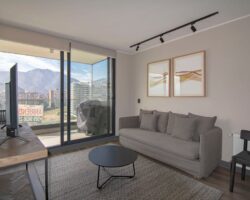 Oświetlenie szynowe w mieszkaniu: 1-fazowe czy 3-fazowe, plan, montaż i realne koszty